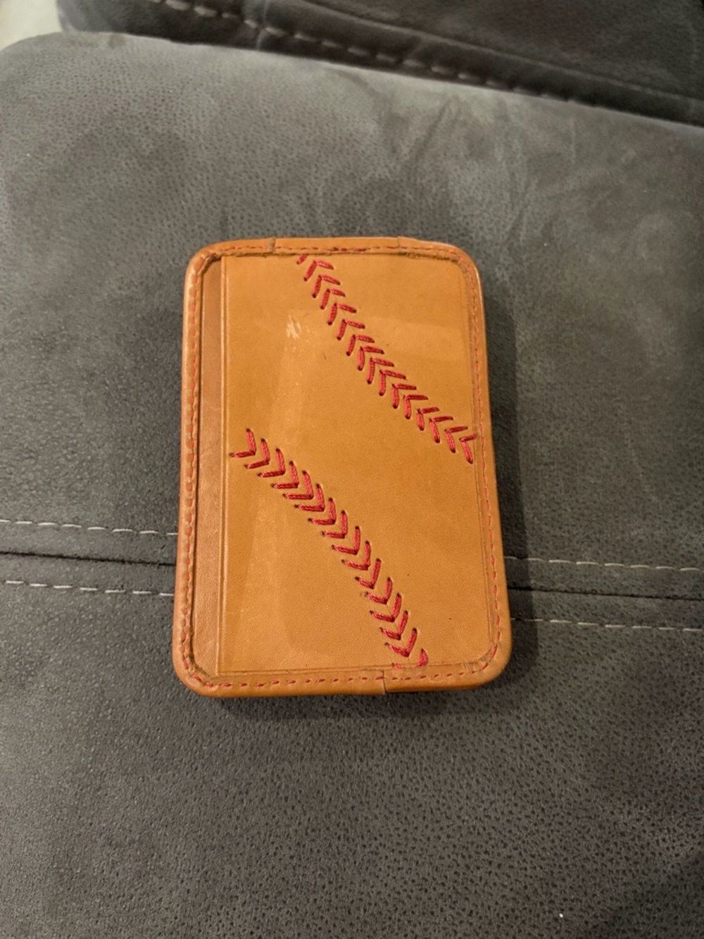 Rawlings Tan Leather Card Holder with Red Stitching - Picture 2 of 2
